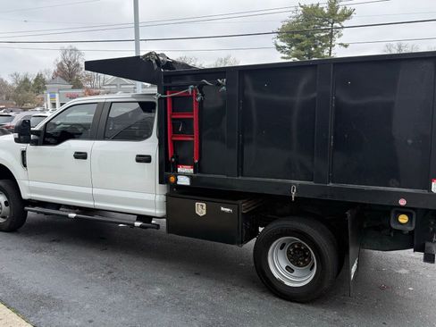 Used 2019 Ford F350 XL w/ Power Equipment Group image 10