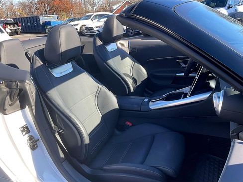 Certified 2022 Mercedes-Benz SL 55 AMG 4MATIC image 7