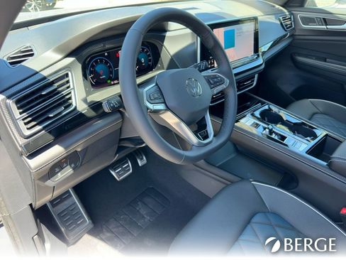 New 2026 Volkswagen Atlas Cross Sport SEL Premium R-Line AWD/4WD image 13