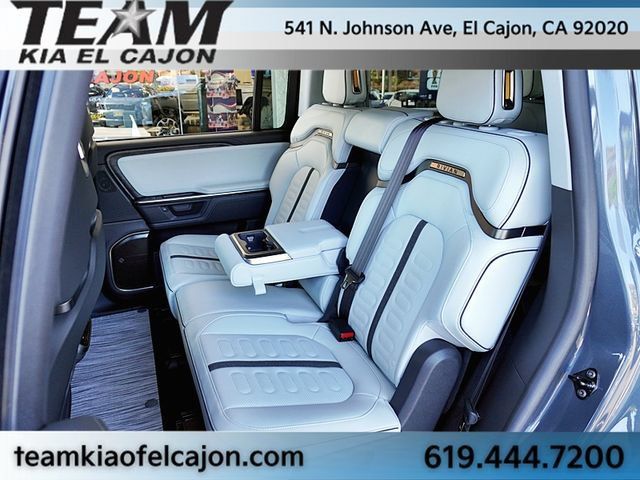 Used 2026 Rivian R1S Adventure Dual AWD/4WD image 20