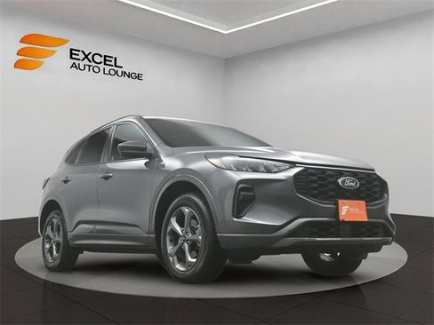 Used 2024 Ford Escape ST-Line image 41