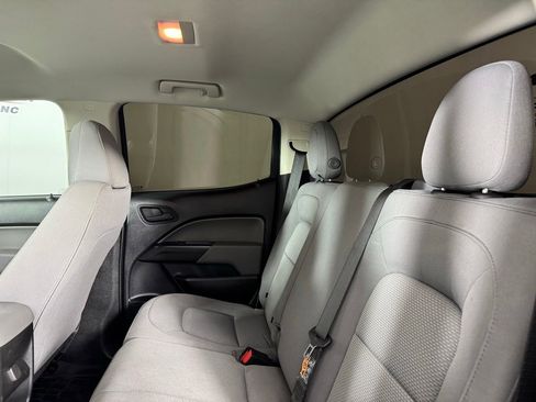 Used 2022 Chevrolet Colorado W/T w/ Custom Special Edition image 31