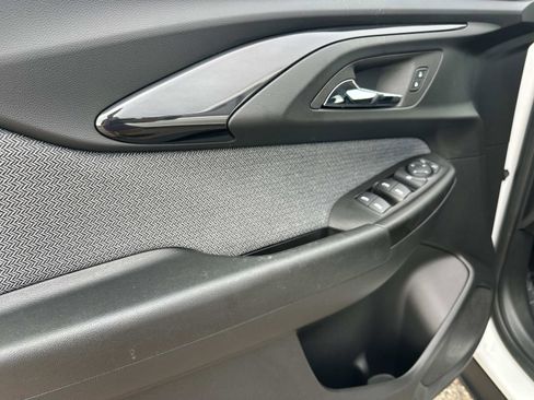 Certified 2023 Chevrolet TrailBlazer LT w/ Convenience Package image 14