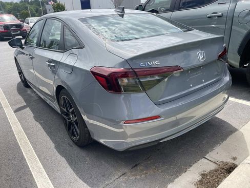 Used 2025 Honda Civic Sport image 3