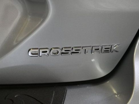 Used 2024 Subaru Crosstrek 2.0i Premium AWD/4WD image 13