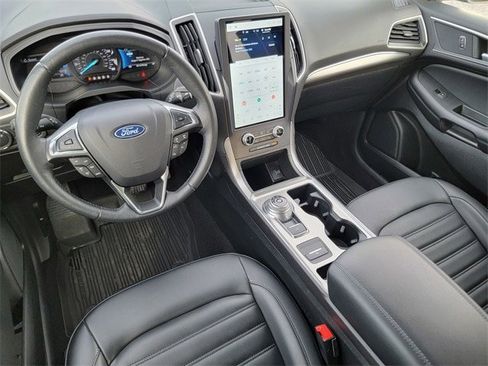 Certified 2022 Ford Edge SEL w/ Convenience Package image 38
