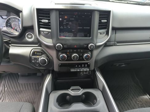 Used 2022 RAM 1500 Big Horn AWD/4WD image 24