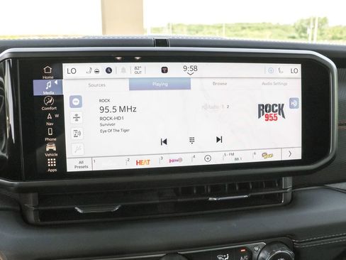 Used 2024 Jeep Wrangler Unlimited Rubicon image 27