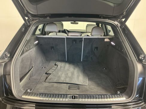 Used 2024 Audi Q8 e-tron Premium Plus w/ Prestige Package AWD/4WD image 18