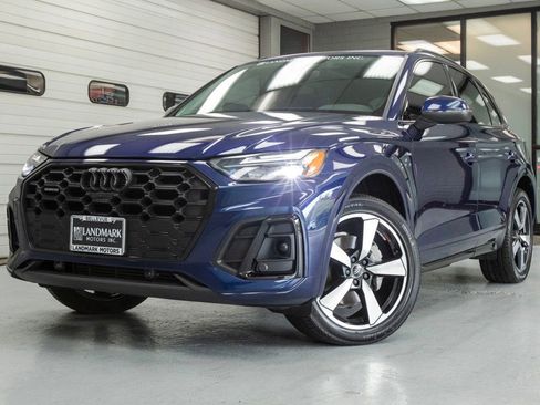 Used 2023 Audi Q5 2.0T Premium Plus w/ Premium Plus Package AWD/4WD image 2