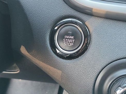 Used 2019 Kia Sorento EX image 9