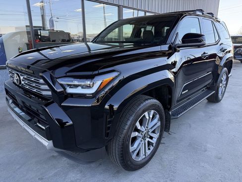 Used 2025 Toyota 4Runner Limited AWD/4WD image 1