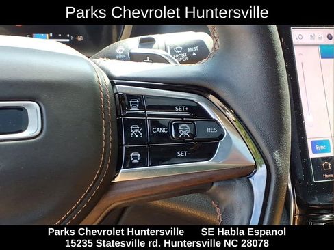 Used 2023 Jeep Grand Cherokee L Summit w/ Advanced Protech Group IV AWD/4WD image 14