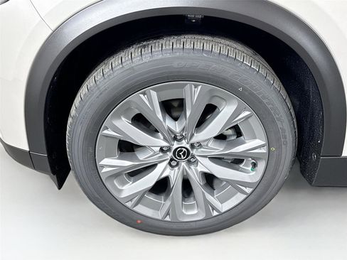 New 2026 MAZDA CX-90 3.3 Turbo w/ Preferred Package AWD/4WD image 12