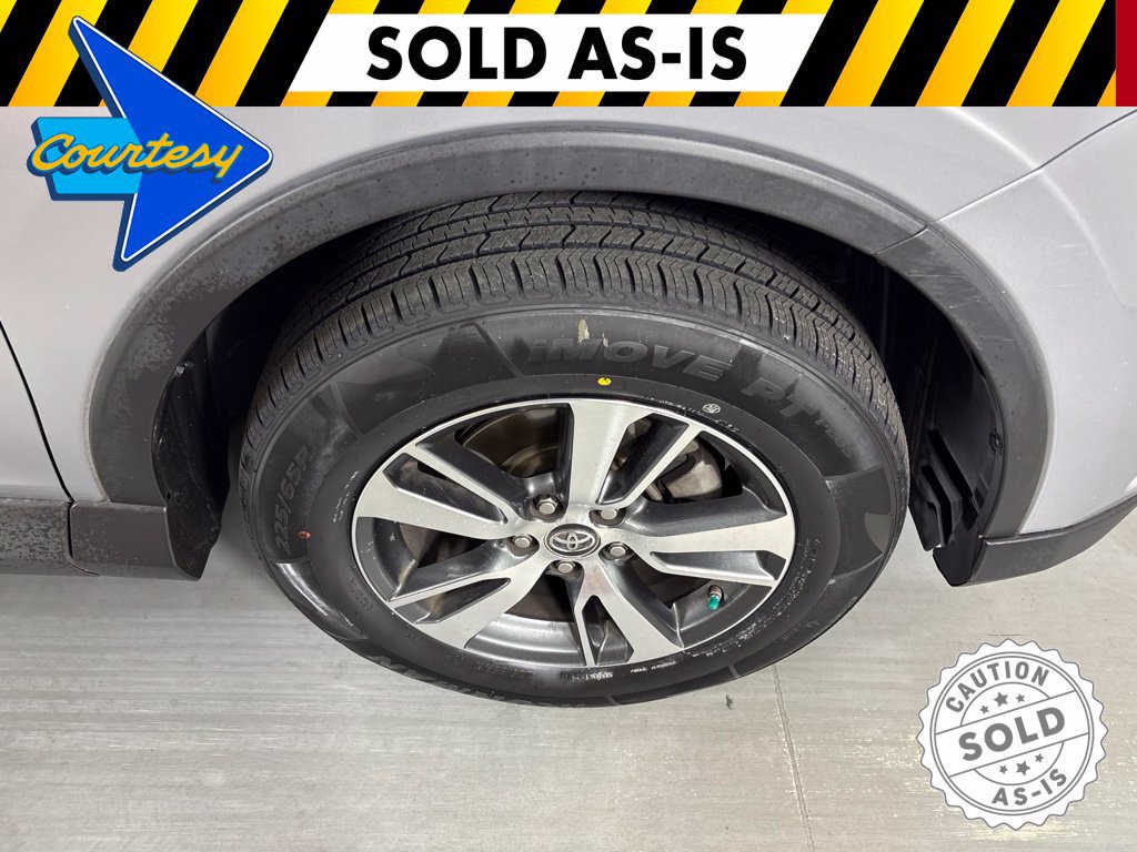 Used 2017 Toyota RAV4 XLE w/ Carpet Mat Package AWD/4WD image 9