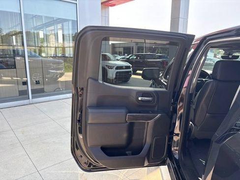 Used 2019 Chevrolet Silverado 1500 LTZ w/ LTZ Plus Package AWD/4WD image 29