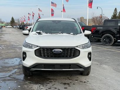 New 2026 Ford Escape SE