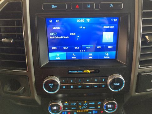 Used 2020 Ford Expedition Max XLT w/ Equipment Group 202A RWD image 25