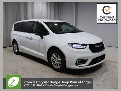 Certified 2024 Chrysler Pacifica Touring-L
