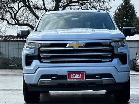 New 2026 Chevrolet Silverado 1500 High Country w/ Technology Package AWD/4WD image 12