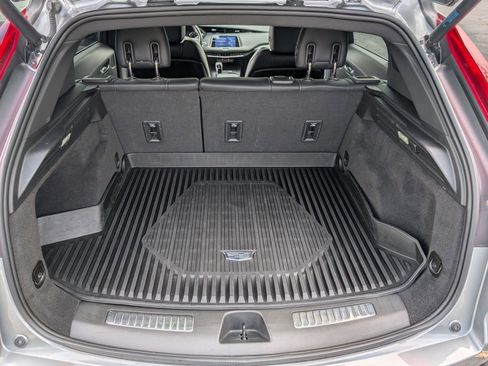 Used 2023 Cadillac XT4 Premium Luxury w/ Cold Weather Package image 32