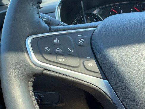 Used 2022 Chevrolet Equinox LT image 17