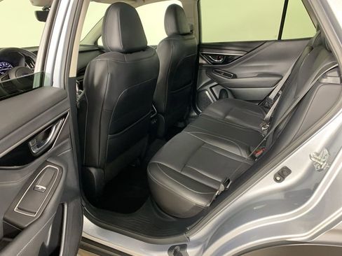 Used 2022 Subaru Outback Limited image 31