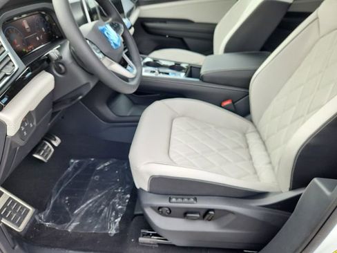 New 2026 Volkswagen Atlas Cross Sport SEL Premium R-Line image 7