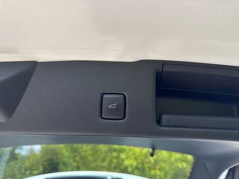 Used 2023 Ford Escape Active image 17