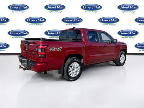 Used 2022 Nissan Frontier SV AWD/4WD image 7