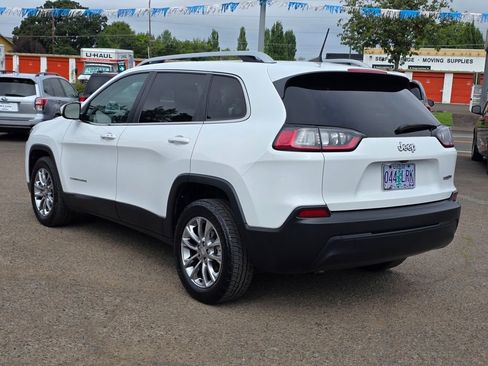 Used 2019 Jeep Cherokee Latitude Plus image 29