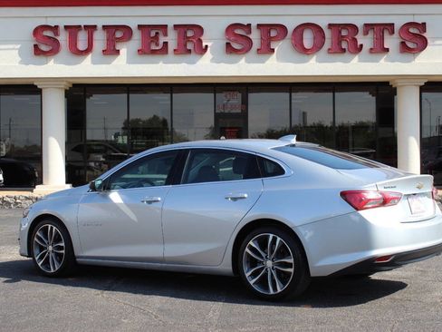 Used 2021 Chevrolet Malibu LT image 5