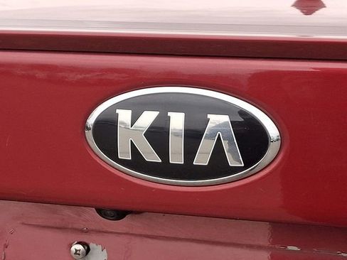 Used 2018 Kia Optima S w/ Panoramic Sunroof Package image 31