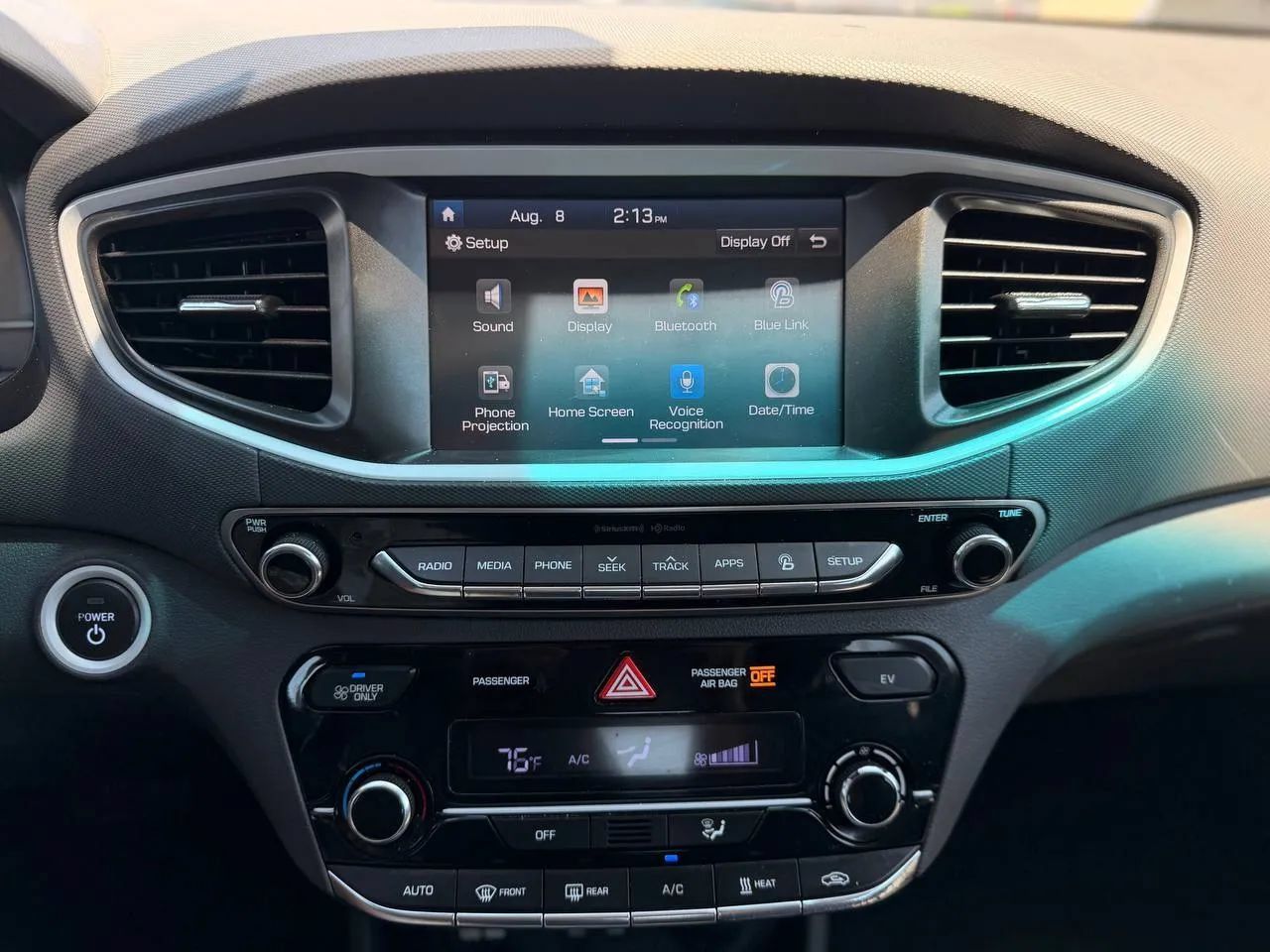 Used 2019 Hyundai Ioniq Electric FWD image 54