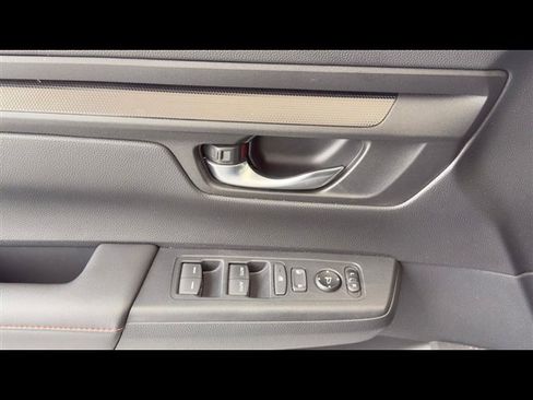 Certified 2025 Honda CR-V Sport image 24