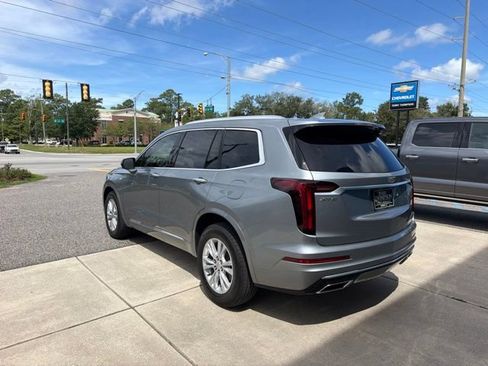 Used 2024 Cadillac XT6 Luxury FWD image 6