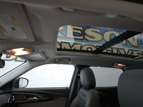 Used 2021 Chevrolet TrailBlazer LT w/ Sun and Liftgate Package image 25