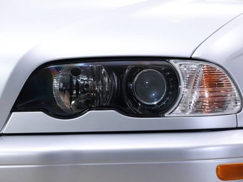 Used 2004 BMW M3 Coupe image 15