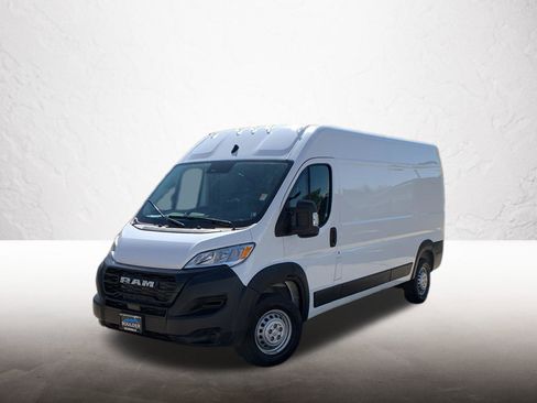 Used 2025 RAM ProMaster 2500 FWD image 1