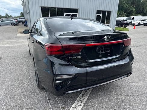 Used 2021 Kia Forte LXS FWD image 10