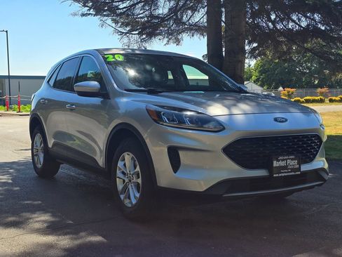 Used 2020 Ford Escape SE AWD/4WD image 8