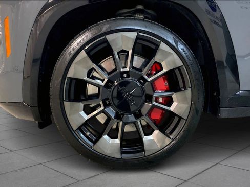 Used 2024 BMW XM Label Red image 10