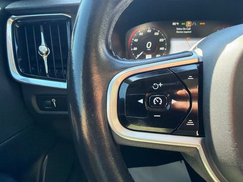 Used 2018 Volvo S90 T5 Momentum w/ Convenience Package FWD image 26