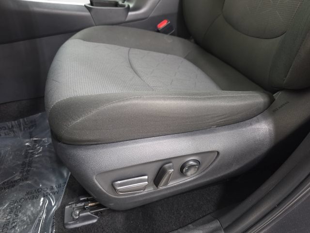 Certified 2025 Toyota RAV4 XLE FWD image 26