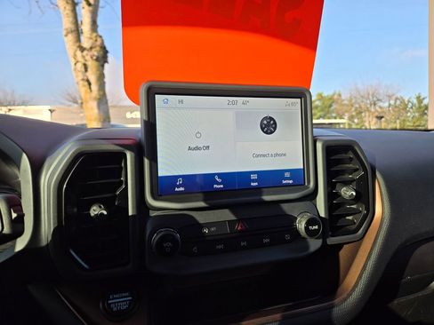 Used 2023 Ford Bronco Sport Outer Banks image 14