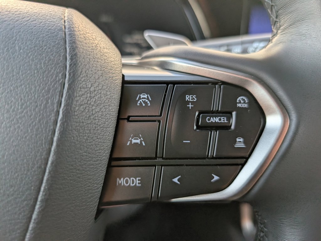 Used 2025 Lexus RX 350 Premium w/ Accessory Package (Z1) FWD image 19