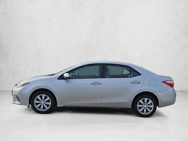Used 2016 Toyota Corolla LE FWD image 9