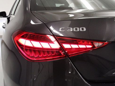 Certified 2022 Mercedes-Benz C 300 4MATIC Sedan image 11