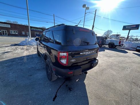 Used 2025 Ford Bronco Sport Badlands image 5