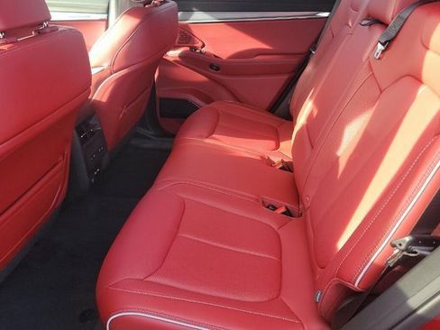 Used 2024 Jeep Wagoneer Launch Edition image 11